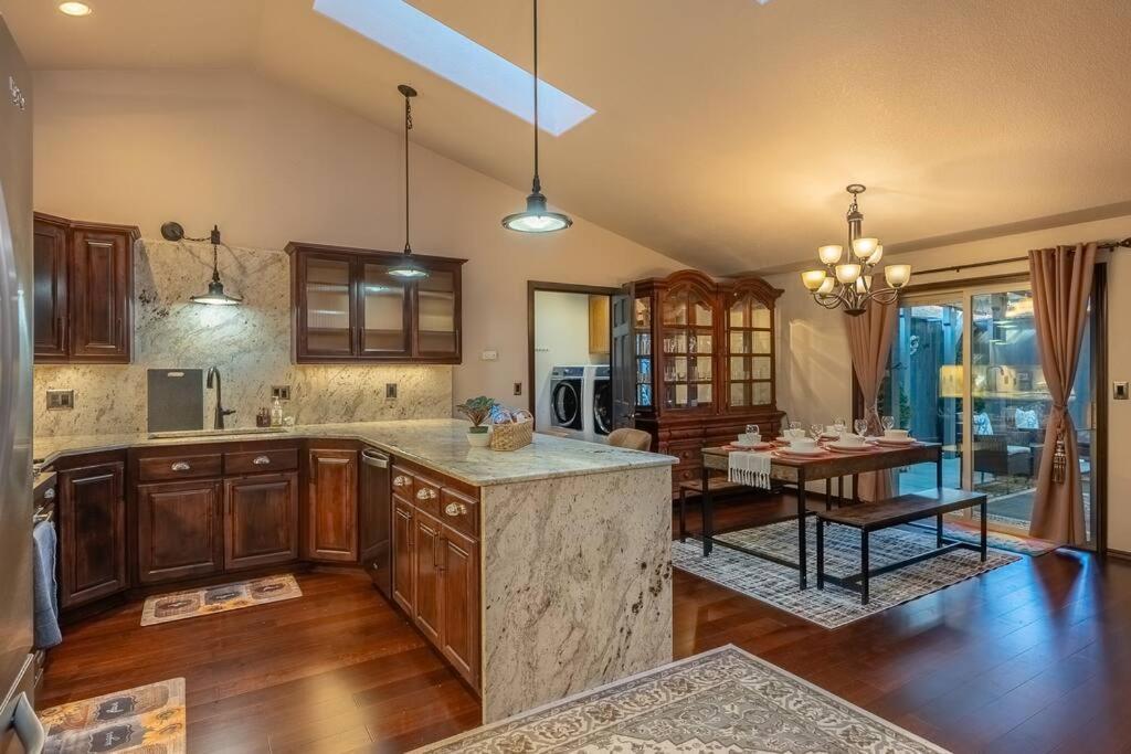 Comfy 4B/2B Home Near Dunes & Ocean! Pet Friendly! Florence Εξωτερικό φωτογραφία